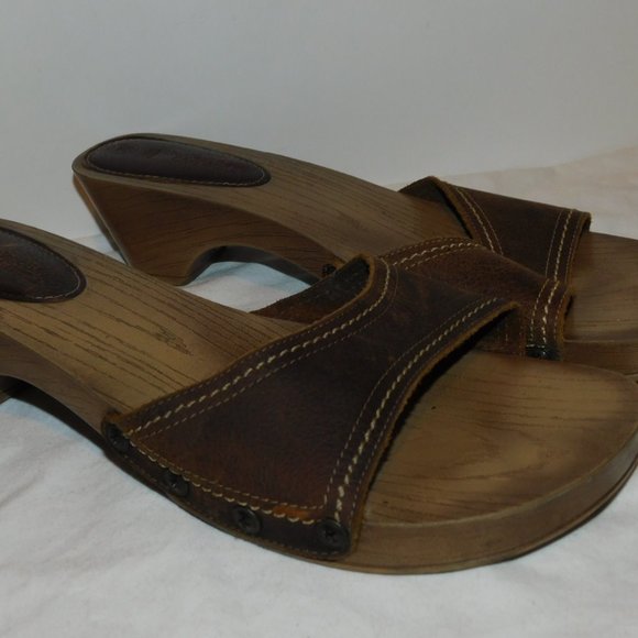 wide width clog sandals